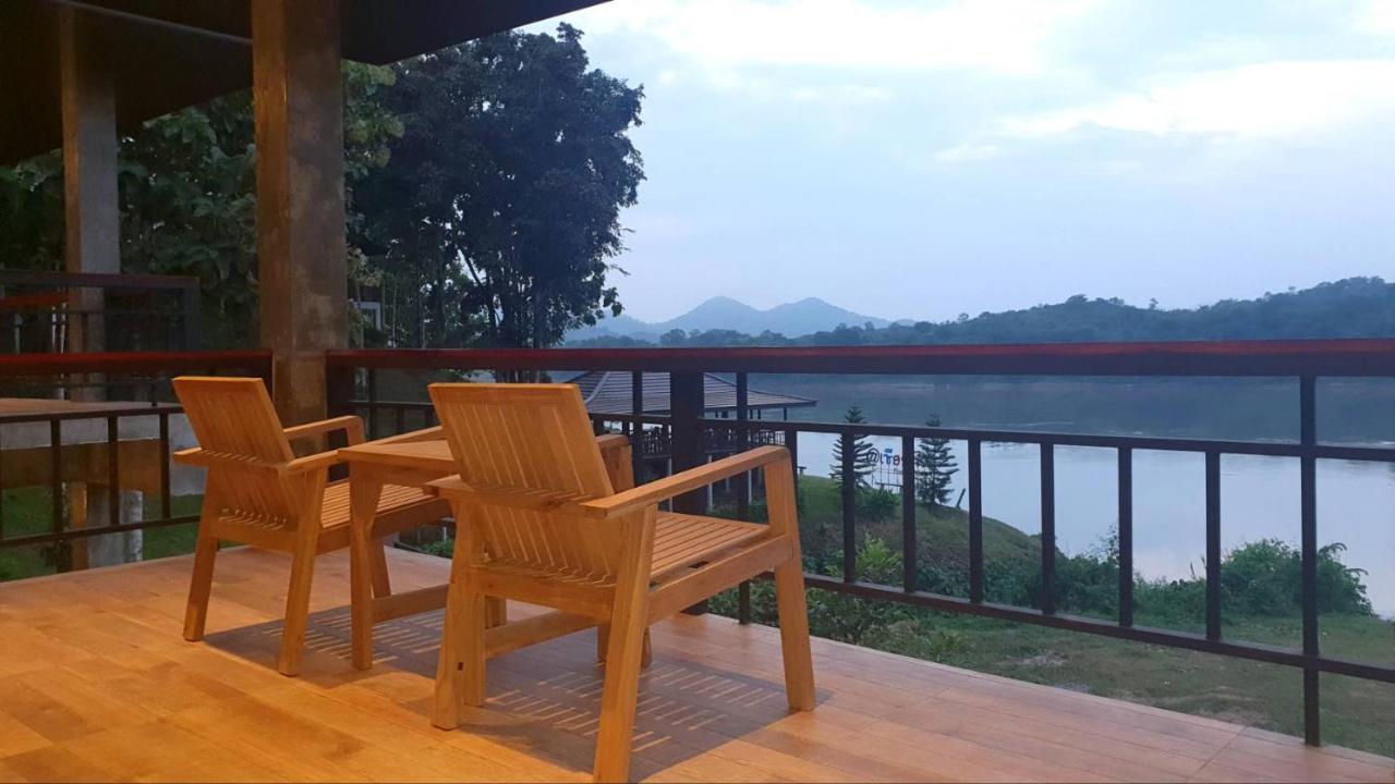 Chiang Klong Riverside Resort Chiang Khan Exterior foto