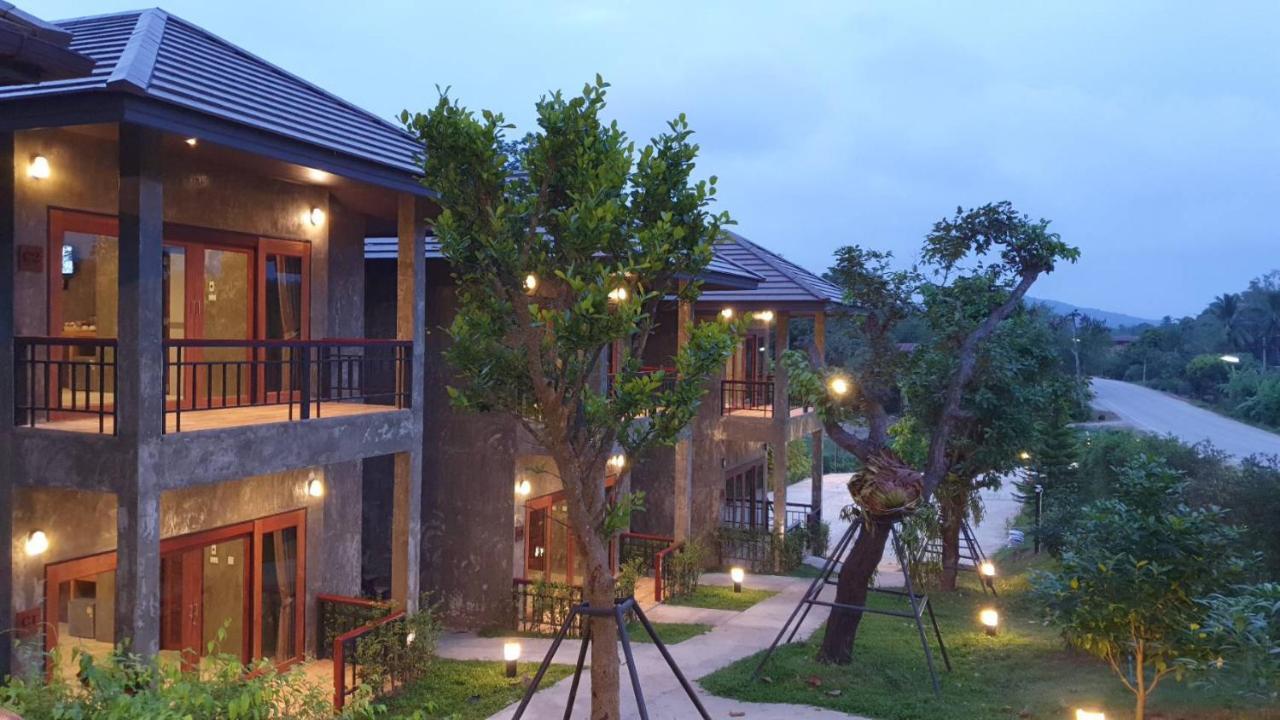 Chiang Klong Riverside Resort Chiang Khan Exterior foto