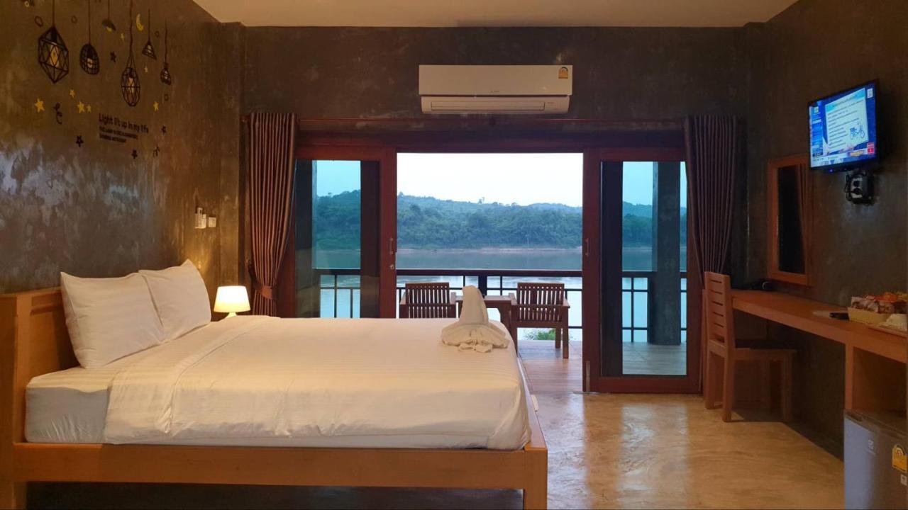 Chiang Klong Riverside Resort Chiang Khan Exterior foto